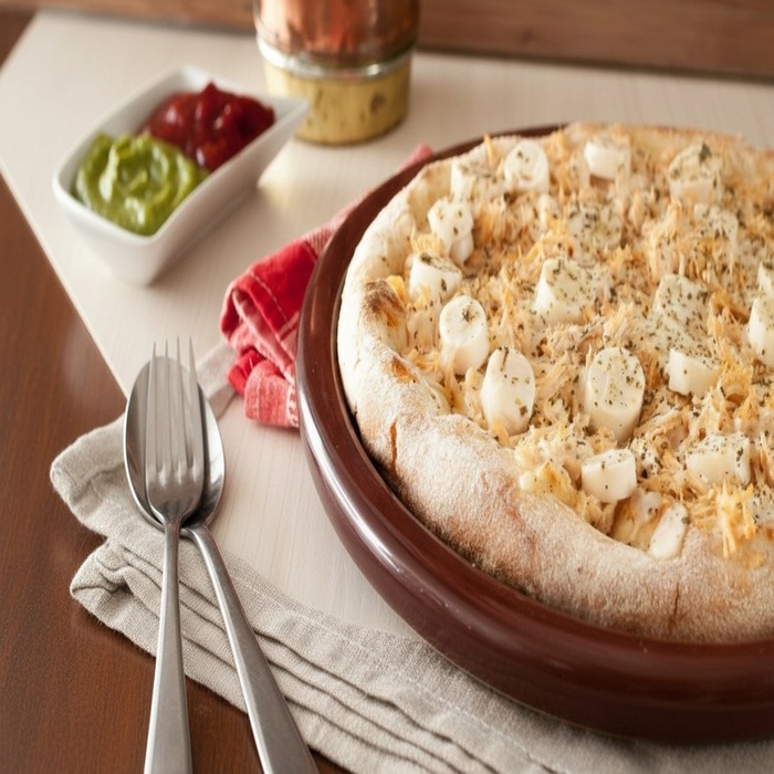 PIZZA FRANGO E PALMITO SEM GLÚTEN